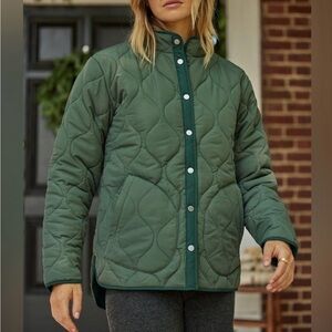 NWT Summersalt The Reversible Eco Quilted Jacket in Olive & Eden in Small